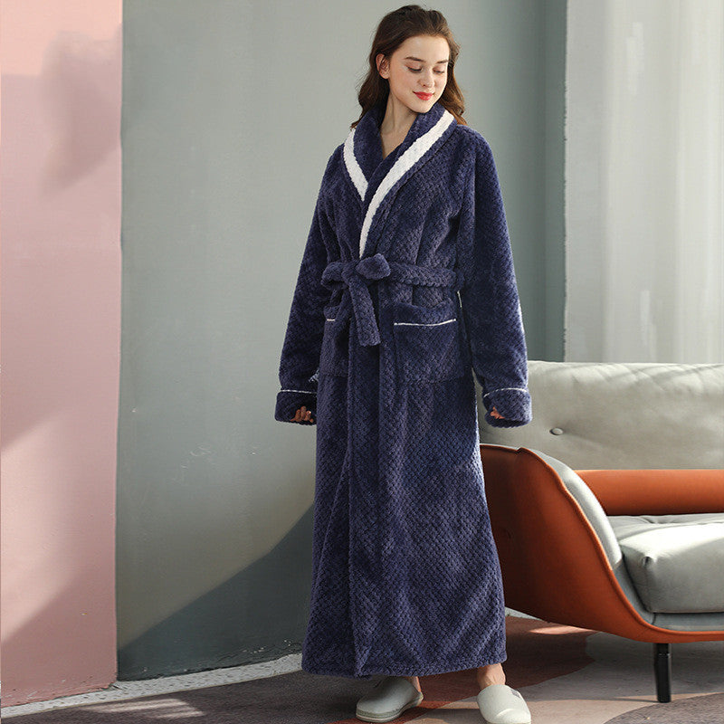 Thickened Pineapple Flannel Couple Nightgown