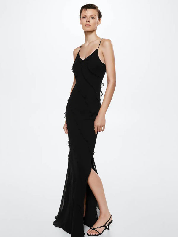 Knit Dress with Slight Elasticity in Polyester Fabric